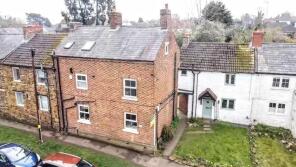 29, High Street, Hardingstone, Northampton NN4 6BZ