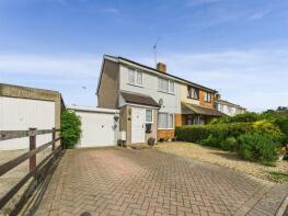 1, Northfields, Calne SN11 9ED