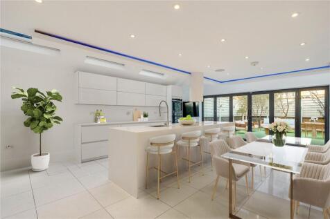 Cathles Road, London, SW12