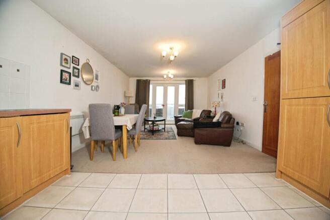 Living/Dining Area