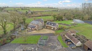 Parkland Farm, Parkland Farm Road, Stoney Stoke, Wincanton BA9 8HZ