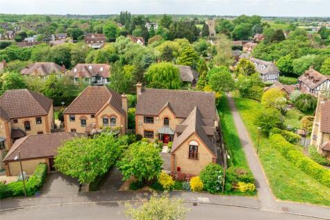 Pigott Drive, Shenley Church End, Milton Keynes, Buckinghamshire, MK5