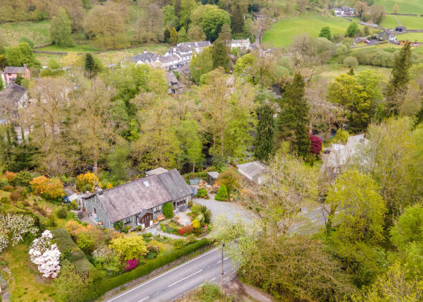 Aerial View of Iv...