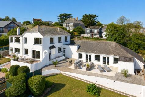 Chywoone Hill, Newlyn, TR18