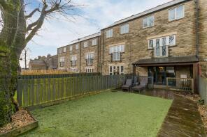 5, Pennine Edge, Crow Edge, Sheffield S36 4HE