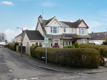 Shuttle Street, Kilbarchan, PA10