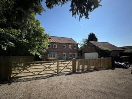 38b Riverside House, Rythergate, Cawood, Selby YO8 3TP