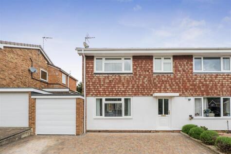 Wellpond Close, Sharnbrook, Bedford