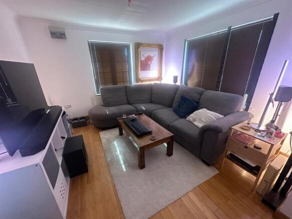 Lounge.jpg