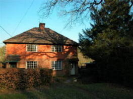 1, Collyers Cottages, Surrey Road, Lickfold, Petworth GU28 9DT