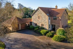 8 Flint End, Church Farm Close, Diss IP22 1AX