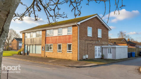 Broom Knoll, East End, East Bergholt, Colchester, Essex