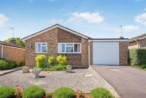 7, Deene Close, Banbury OX17 3LD
