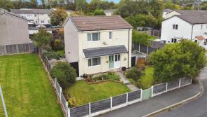 1, Bowden Close, Hyde SK14 3QB