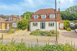 Red Roofs, Highsted Valley, Sittingbourne ME9 0AB