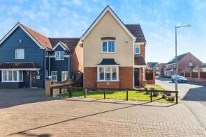 16, Jenkins Green, Lowestoft NR32 4WX