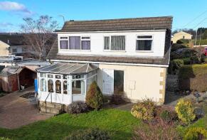 14, Hawthorn Close, Clifton, Brighouse HD6 1RG