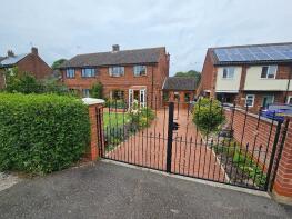 Clinton, Priestgate, East Markham NG22 0QT