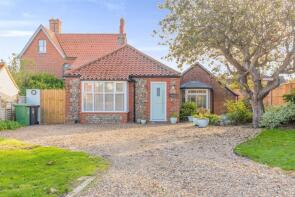 Inglenook, High Street, Cromer NR27 9PB