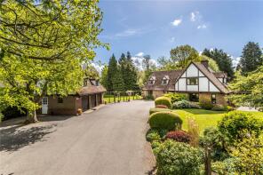 Hemingford Place, High Cross Road, Ivy Hatch, Sevenoaks TN15 0NN