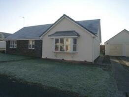 4, Bro'r Dderwen, Clynderwen SA66 7NR