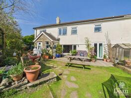 Glenhalda, Forest Road, Lydney GL15 6LX