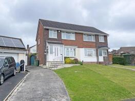 17, Highclere Gardens, Plymouth PL6 7EA