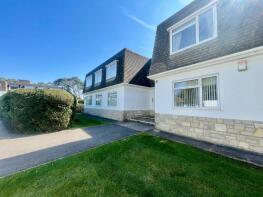 Flat 5, Gorselands Court, Glenmoor Road, West Parley, Ferndown BH22 8QF