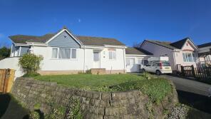 15, Forth An Tewennow, Hayle TR27 4QE