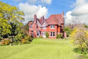 Maplehurst Cottage, Nuthurst Road, Horsham RH13 6RA