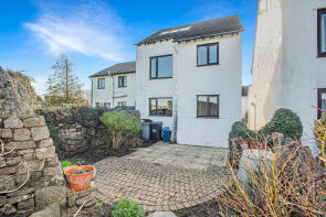3, Ackenthwaite Court, Ackenthwaite, Milnthorpe LA7 7DJ