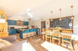 1, Battens Farm Cottage, Ermin Street, Lambourn Woodlands, Hungerford RG17 7TN