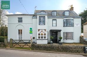 Flat 1, Greypoint House, The Square, Findon BN14 0TE