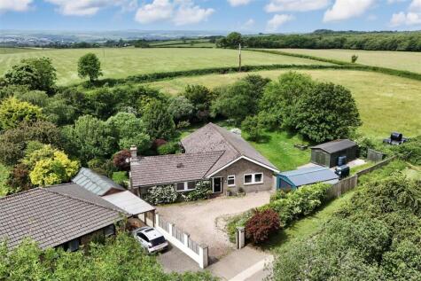 High Bullen, Torrington