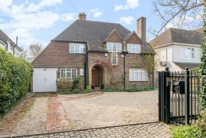 55, Fox Lane, Keston BR2 6AL