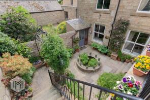 Harwood Fields Cottage, Castle Hill Road, Bury BL9 6UL