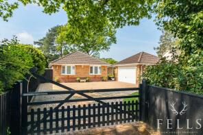 15, St Ives End Lane, Ringwood BH24 2PB