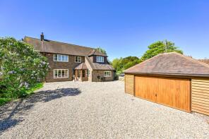Tybryn, Keeper's Hill, Canterbury CT4 5BT