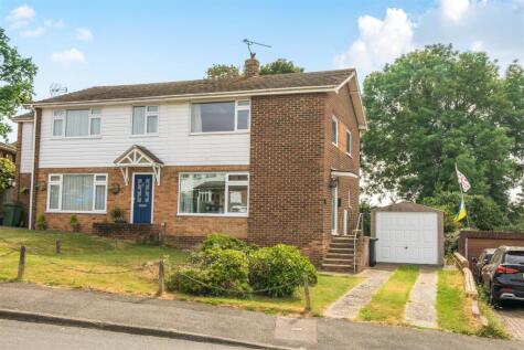Bathurst Road, Staplehurst