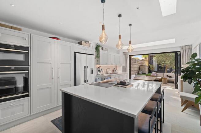 Kitchen/Dining