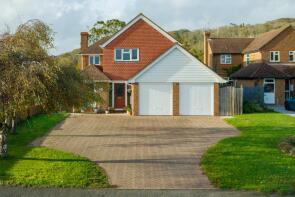 5, Woodland Rise, West Hythe Road, Hythe CT21 4NA