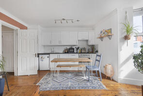Flat 4, 5, Repton Road, Brislington, Bristol BS4 3LS