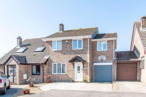 30, Pendray Gardens, Liskeard PL14 4NT