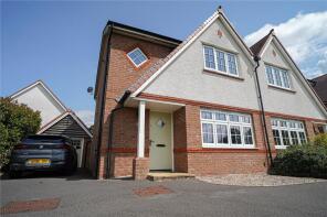 17, Fairwood, Swindon SN3 6BQ