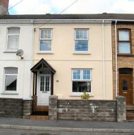 26, Alstred Street, Kidwelly SA17 4TN