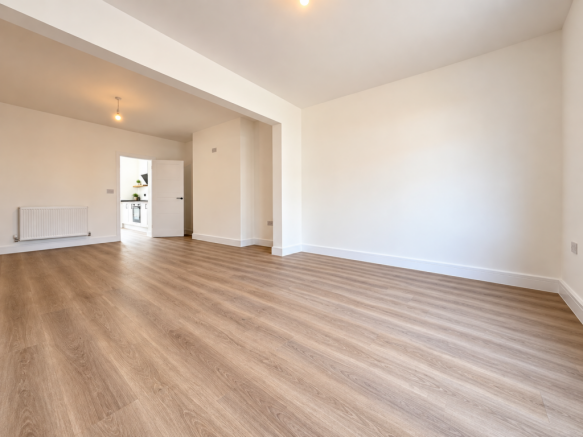 C91A25E6-2E53-41DD-8DA3-CCCAED71D545