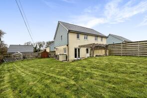 8, Moreleigh Heights, Totnes TQ9 7FH