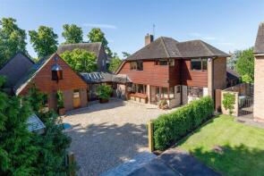 32, Wellesbourne Road, Warwick CV35 8EL