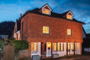 Deblins Green, The Village, The Street, Ewhurst, Cranleigh GU6 7PB