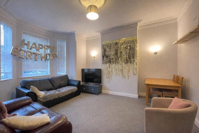 6 Bedroom HMO